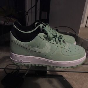 air force mint green